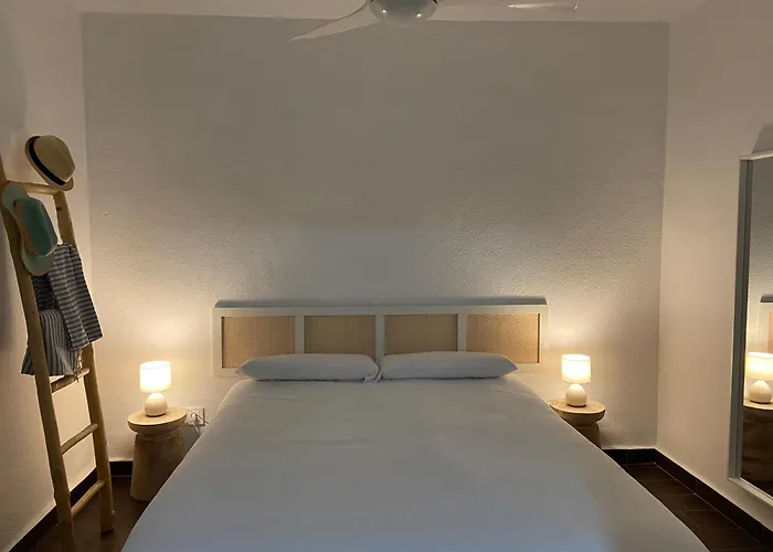 Caralmar Paraiso Apartament *